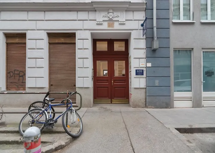Hochwertiges Mit Direkter Anbindung Zum Zentrum In Hippen Viertel Апартаменти Відень