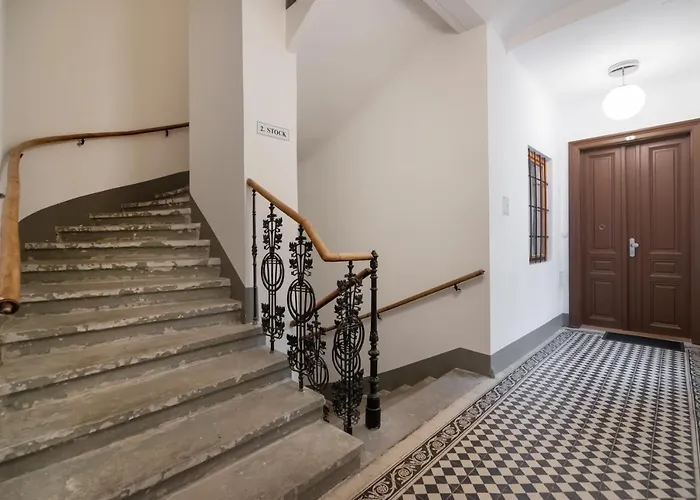 Hochwertiges Mit Direkter Anbindung Zum Zentrum In Hippen Viertel Апартаменти Відень
