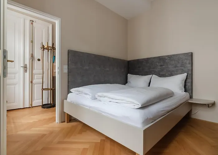 Hochwertiges Mit Direkter Anbindung Zum Zentrum In Hippen Viertel